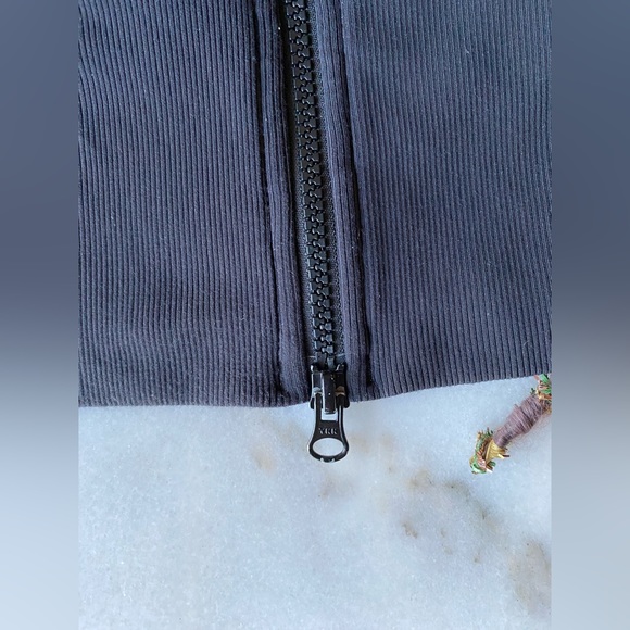 Lululemon Nice Asana Jacket Herringbone size 6 - Picture 8 of 14